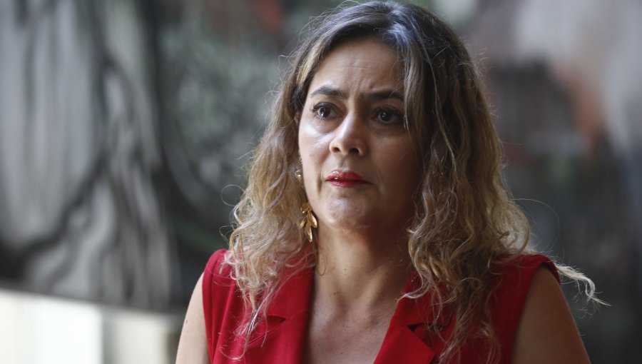 Fiscalía Oriente admite que Lorena Parra envió su currículum a Luis Hermosilla, pero que "no hubo ningún tipo de compromiso"