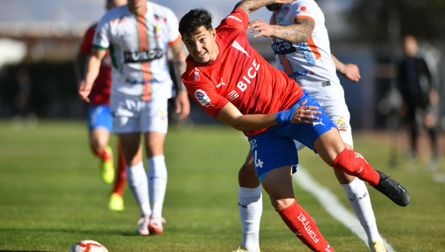 Universidad Católica espera recuperar el camino este sábado ante Iquique