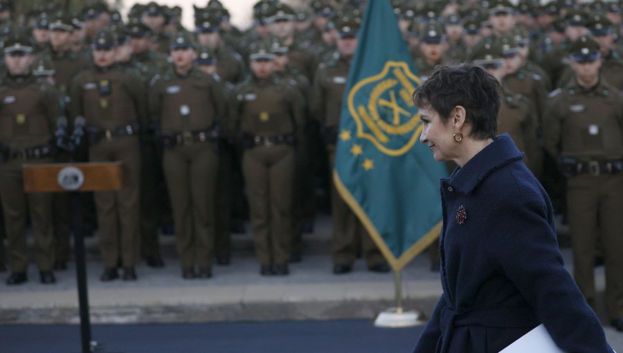 Ministra del Interior repudió ataque a balazos contra Comisaría de Huechuraba tras protesta en recuerdo de Salvador Allende