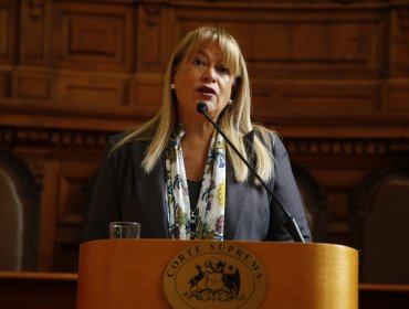 Fiscalía abre investigación contra Ángela Vivanco por "hechos que podrían revestir carácter de delito"