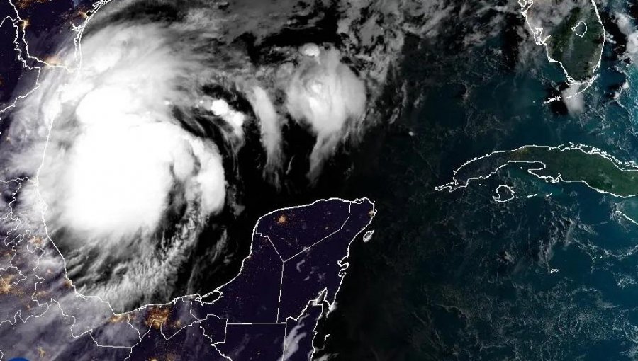 Estados Unidos espera que la tormenta tropical Francine pase a huracán este miércoles