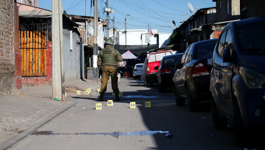 Dos personas mueren al interior de un domicilio tras ser asesinadas a balazos en La Pintana