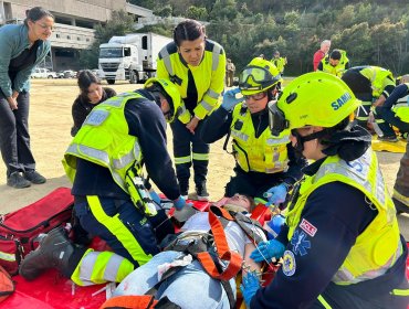 Realizan simulacro de colisión vehicular con atropello múltiple en Viña del Mar para concientizar a la población previo al "18"