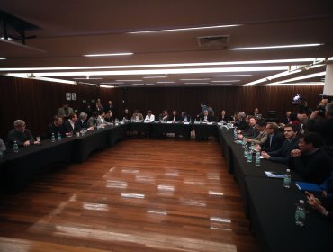 Gabinete Pro Crecimiento culmina primera ronda nacional y compromete gestiones para 45 proyectos en la región Metropolitana