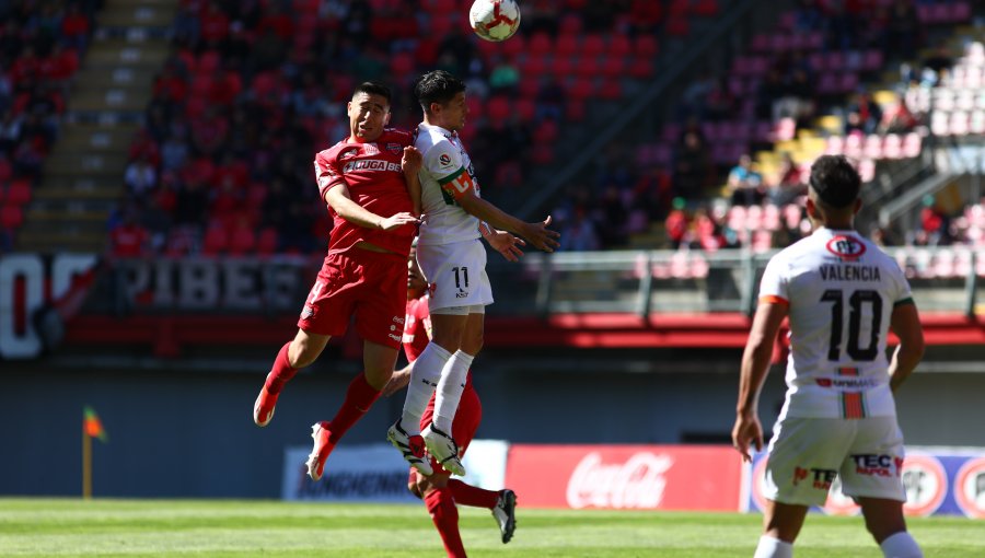 Ñublense superó a un Cobresal que sigue comprometido con la zona de descenso