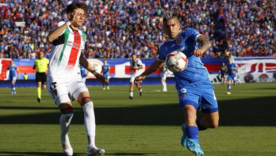 La U venció en el epílogo a Palestino y se consolidó como líder del Campeonato