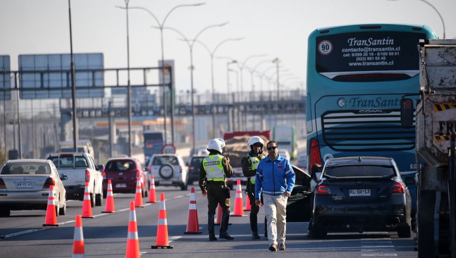 Ministra de Obras Públicas y salida de vehículos desde Santiago: “Hoy es el día más heavy; si van a salir, a prepararse”