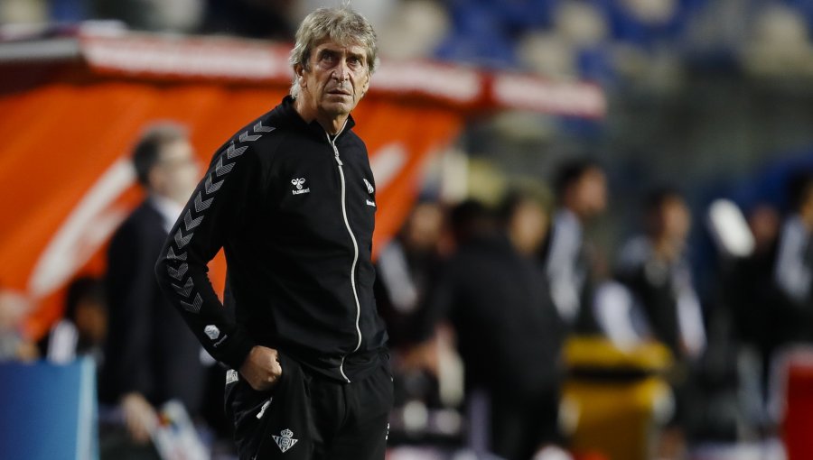 Manuel Pellegrini está a solo 10 victorias de convertirse en el técnico con más triunfos en la historia del Betis