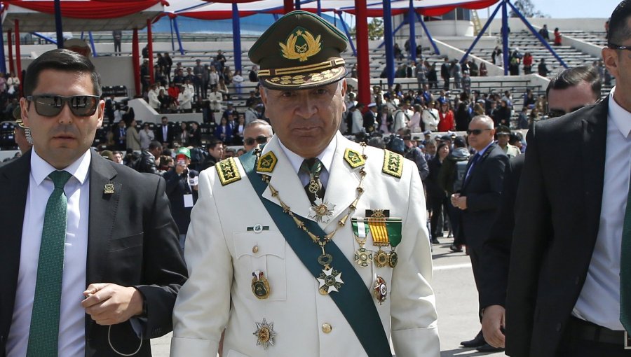 Jefe de Carabineros por su salida de la institución: "Tengo súper claro cuándo tenga que ser el momento del pase al costado"