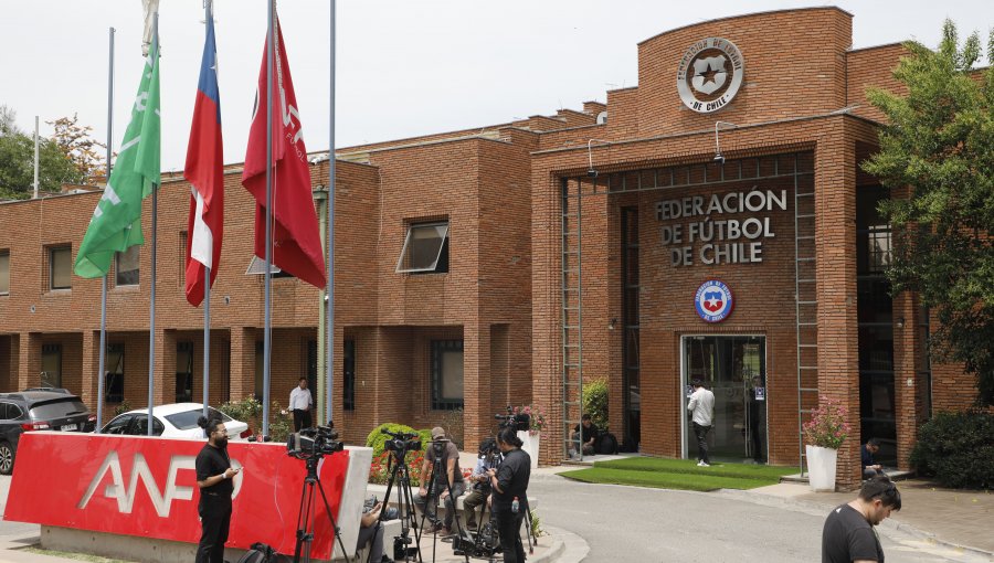 ANFP se desmarca de denuncia en su contra por levantar sanción a barrabrava de U. de Chile