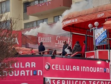 Incendio afectó a local comercial en el segundo piso del Portal Álamos en Viña del Mar