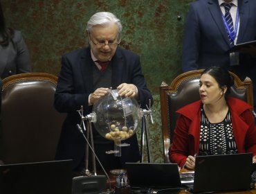 Mayoría opositora analizará las acusaciones constitucionales contra los ministros Vivanco, Matus y Muñoz