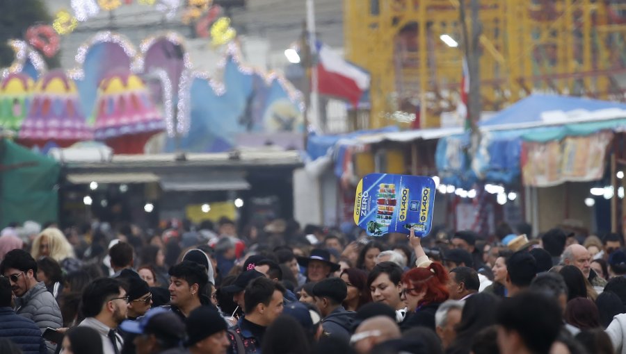 Sernac oficia a cinco fondas tras denuncia de irregularidades en Fiestas Patrias