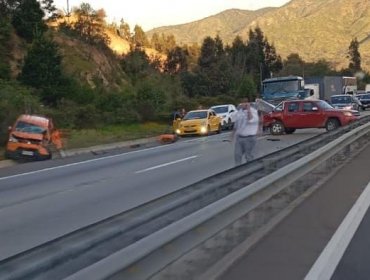 Conductor falleció tras chocar con vehículo que se encontraba en panne en la ruta 68 en Casablanca