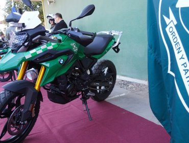 Municipio dona dos motocicletas a Carabineros de la Sexta Comisaría de Villa Alemana