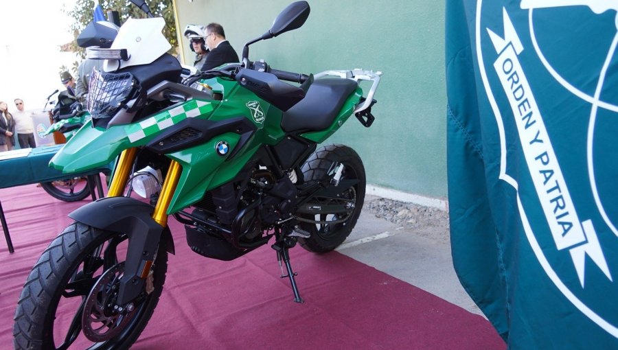 Municipio dona dos motocicletas a Carabineros de la Sexta Comisaría de Villa Alemana