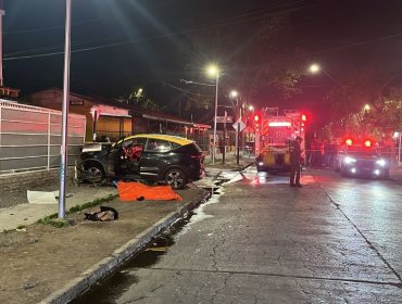 Quinta Normal: matan a taxista a balazos y víctima alcanza a conducir hasta chocar con una reja