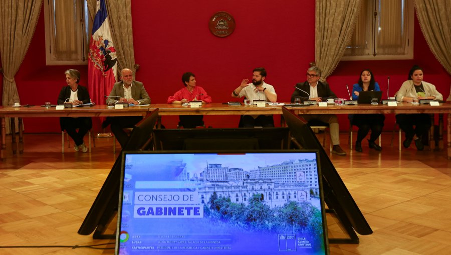 Presidente Gabriel Boric adelanta prioridades del Presupuesto 2025 en inicio de consejo de gabinete