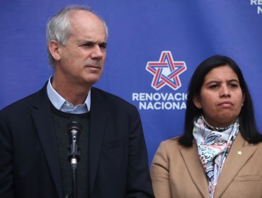 Presidente de RN llama a diputados a que "reconsideren" acusación constitucional contra Boric