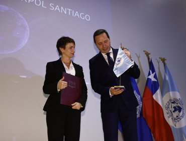 Conmemoración de 80 años de Chile como parte de la Interpol: Gobierno y PDI encabezaron ceremonia