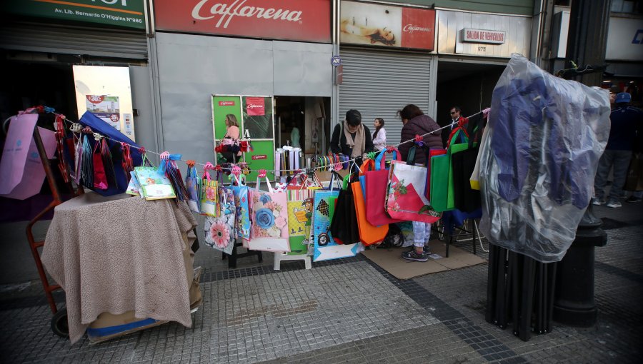 Gobierno del Presidente Boric sería el de peor crecimiento económico desde el retorno a la democracia