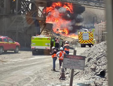 Camión que transportaba combustible se incendio al interior de mina Chuquicamata