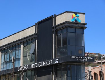 Mazazo a Valparaíso: Contraloría devela las millonarias deudas y el desastroso manejo al interior de la Corporación Municipal