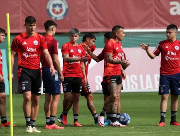 Chile comenzó los trabajos con miras a los partidos ante Brasil y Colombia por Clasificatorias