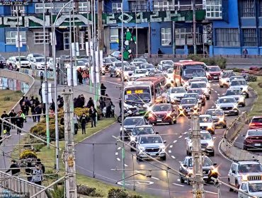 Accidente que involucró a tres micros ocasionó kilométrica congestión en la Av. España