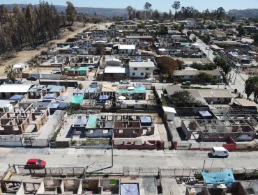 Reconstrucción tras el megaincendio: 75 viviendas serán edificadas antes de fin de año en Viña, Quilpué y Villa Alemana