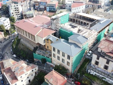 La apuesta de Eduardo Dib por Valparaíso: Transforma ex colegio Alemán en nuevo centro cultural dedicado a la historia inmigrante