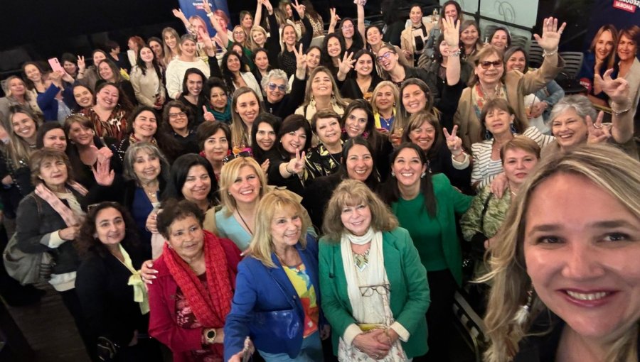 Hoffmann en encuentro con mujeres de la región: "Las puertas de la Gobernación se abrirán para nuevos liderazgos femeninos"