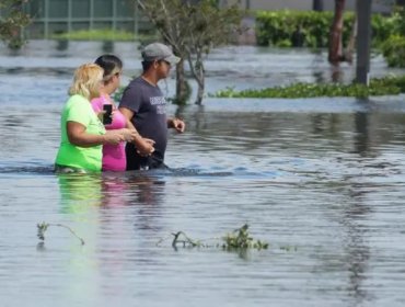 Ascienden a 16 los fallecidos por el paso del huracán Milton por el estado de Florida