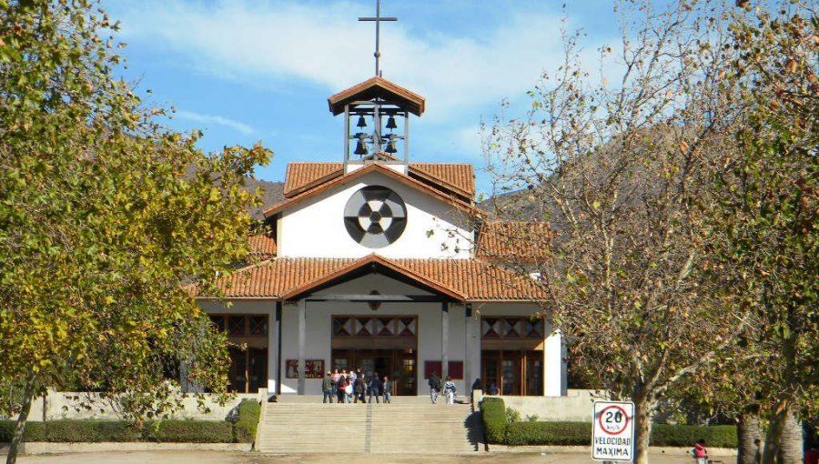 PDI dispone servicio especial por peregrinación juvenil al santuario de Santa Teresa de Los Andes