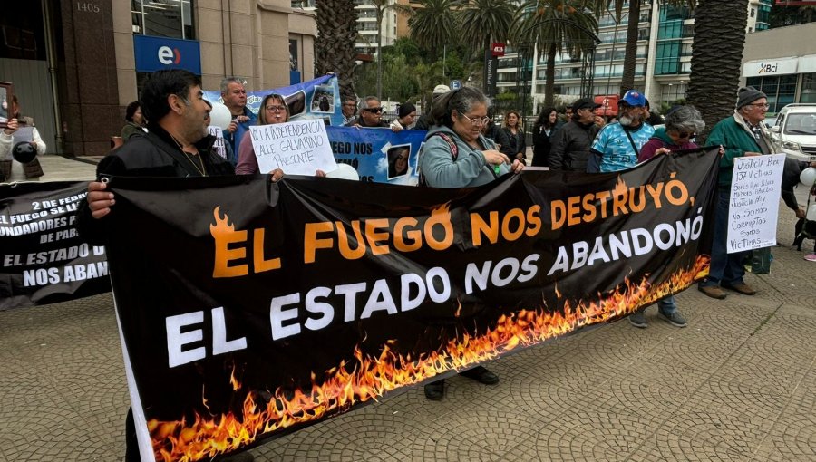 Familiares de fallecidos en el megaincendio piden reparación estatal de $500 millones