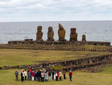 SAG pide a turistas no llevar productos prohibidos a Rapa Nui para proteger su biodiversidad