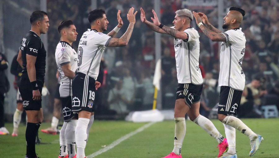 Colo Colo sigue en la caza de Universidad de Chile: Este domingo enfrenta a Huachipato