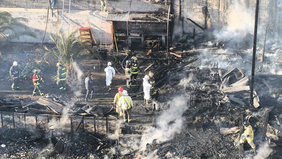 Iquique: Indagan intervención de terceros en incendio en Iglesia de San Francisco