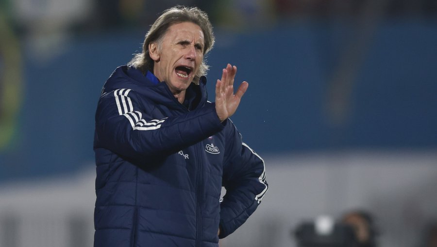 Ricardo Gareca califica de "inesperada" la salida de Carlos Palacios, pero no le cierra las puertas de la Roja