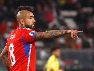 Arturo Vidal dice que si él y otros jugadores regresan a la Roja se podría clasificar al Mundial