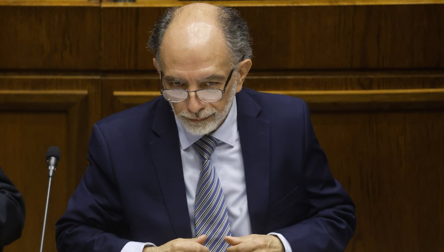 Sergio Muñoz confía en que senadores "tomarán una decisión consciente" en la acusación constitucional en su contra