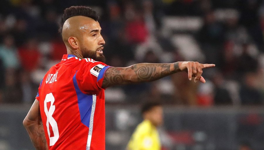 Arturo Vidal dice que si él y otros jugadores regresan a la Roja se podría clasificar al Mundial