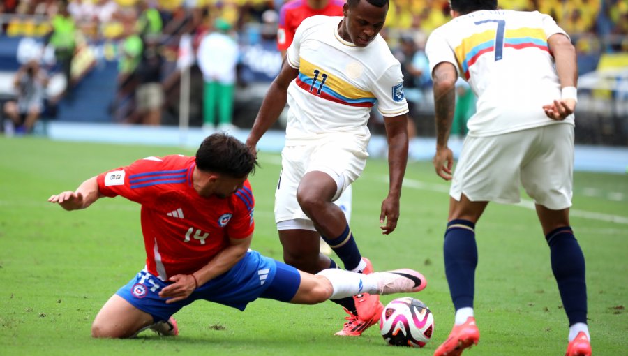 Chile fue goleado por Colombia y empieza a despedirse del sueño de clasificar al Mundial