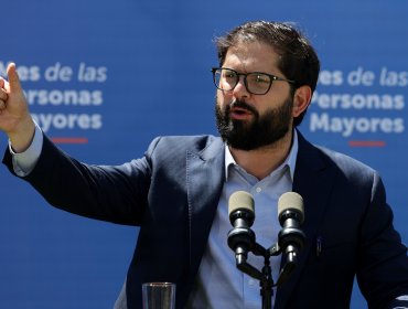 UDI solicita a Fiscalía citar a Presidente Boric por eventual "omisión de denuncia" ante revisión de cámaras de Monsalve