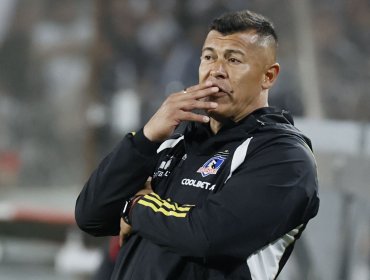 Jorge Almirón se desentiende de U. de Chile: "Ellos juegan el clásico y yo estoy enfocado en el domingo"