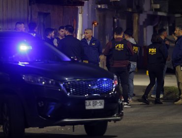 Cuádruple homicidio en Lo Prado: Llegaron en dos vehículos y mataron a 4 personas en un cité