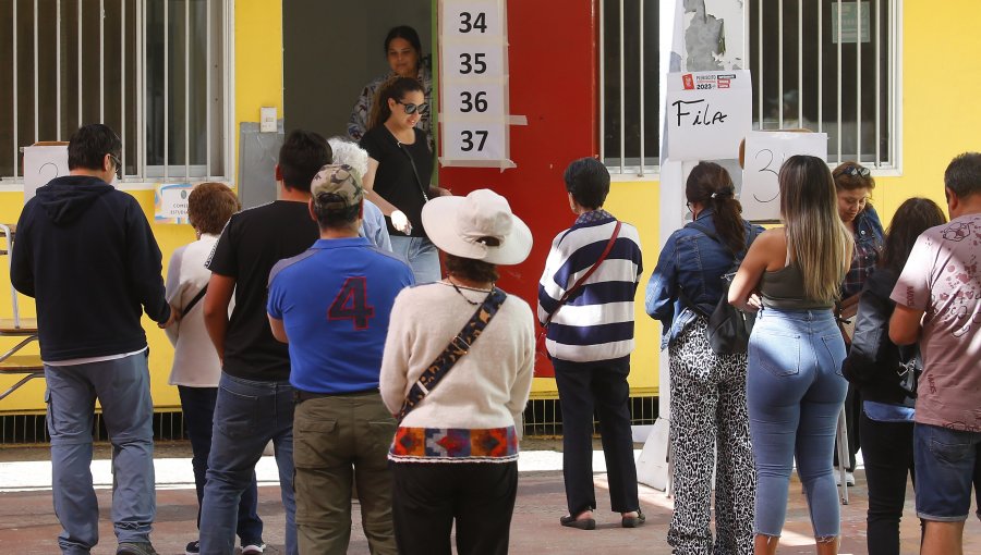 Servel anticipa aglomeraciones en locales de votación por elecciones en dos días