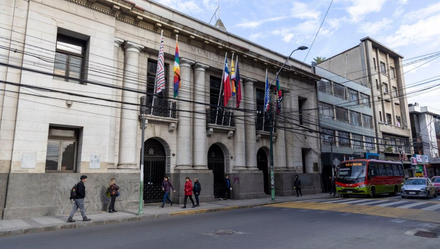 Funcionaria del Municipio de Valparaíso denuncia que perdió a bebé en gestación por acoso laboral en la unidad de Fiscalización