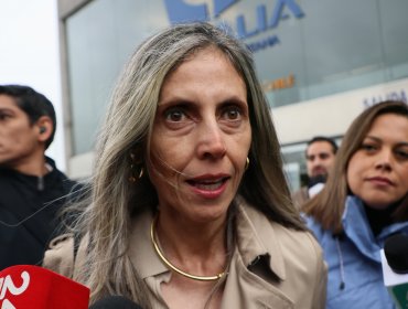 Abogada evalúa presentar querella por supuesta orden de Monsalve a la PDI para contactar a denunciante