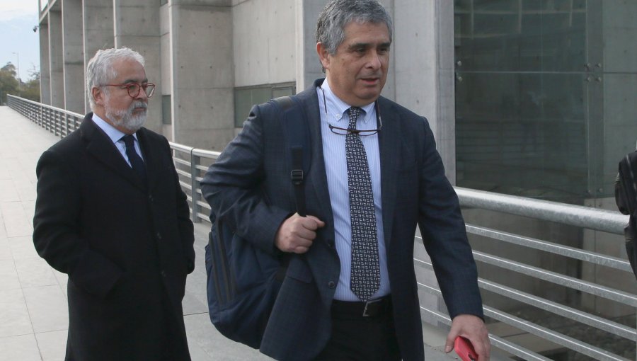 Juan Pablo Hermosilla advierte que en 10 días liberará chats de su hermano Luis con fiscales